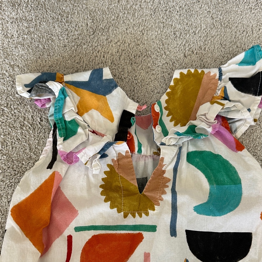 FARM Rio White Multicolor Geometric Ruffle Romper - Picture 3 of 7